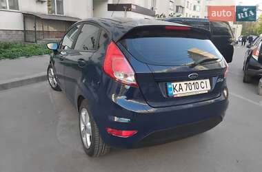 Хэтчбек Ford Fiesta 2013 в Киеве
