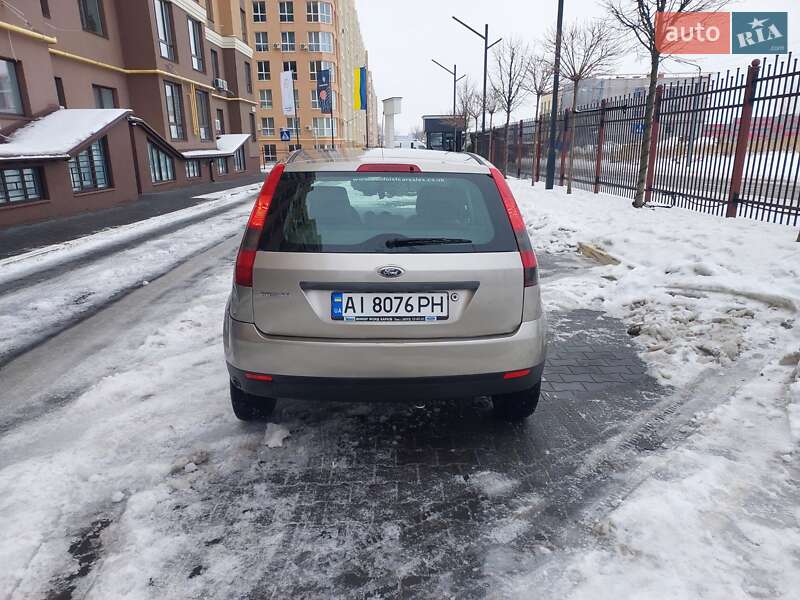 Хэтчбек Ford Fiesta 2003 в Киеве фото 7 Хэтчбек Ford Fiesta 2003 в Киеве