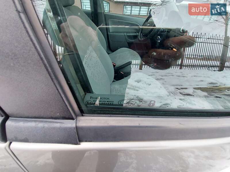 Хэтчбек Ford Fiesta 2003 в Киеве фото 24 Хэтчбек Ford Fiesta 2003 в Киеве