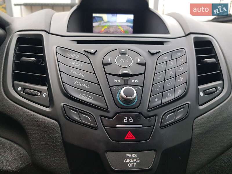 Седан Ford Fiesta 2019 в Киеве