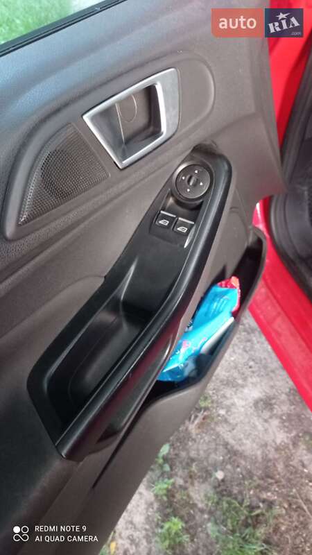 Хэтчбек Ford Fiesta 2015 в Бердичеве фото 13 Хэтчбек Ford Fiesta 2015 в Бердичеве