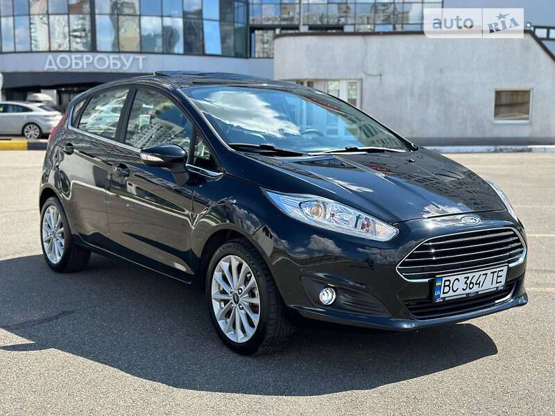 Хэтчбек Ford Fiesta 2018 в Киеве