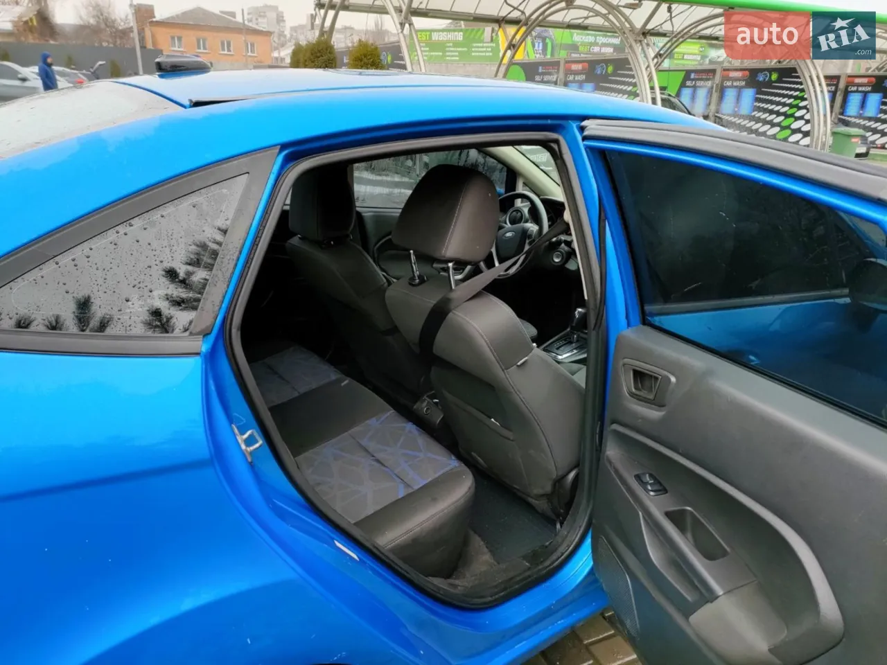2013 Ford Fiesta - мініатюра 12