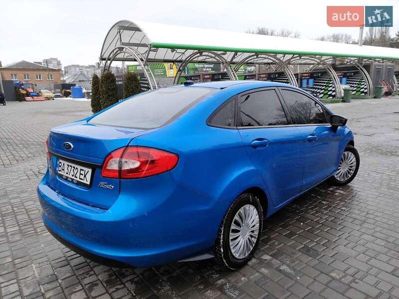 Седан Ford Fiesta 2013 в Кропивницком фото 7 Седан Ford Fiesta 2013 в Кропивницком