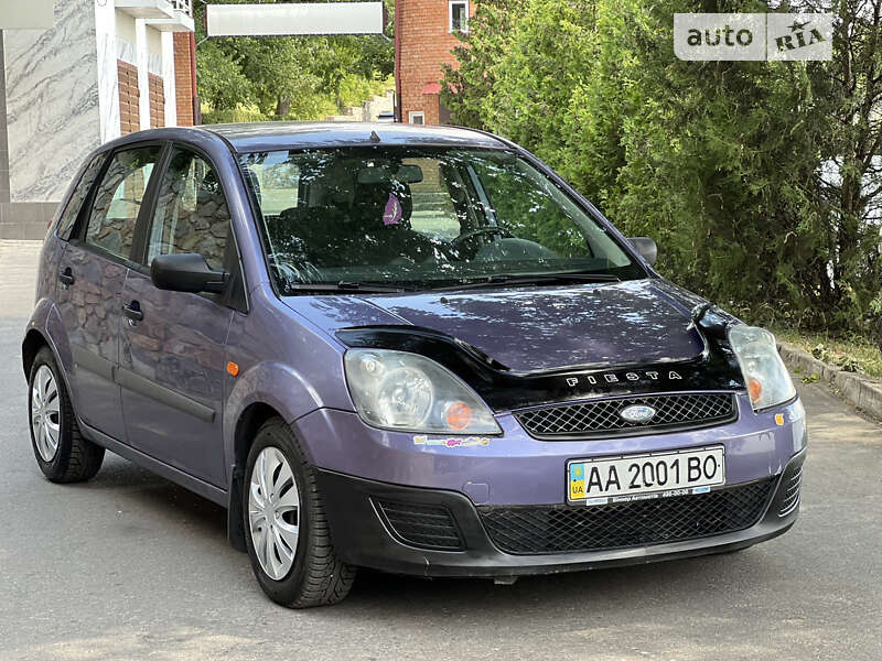 Хетчбек Ford Fiesta 2006 в Кропивницькому