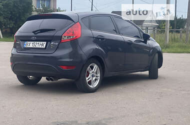 Хетчбек Ford Fiesta 2010 в Білогір'ї