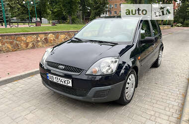 Хэтчбек Ford Fiesta 2007 в Могилев-Подольске