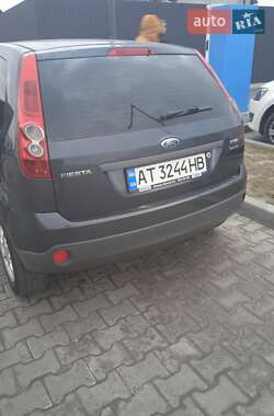 Хетчбек Ford Fiesta 2007 в 