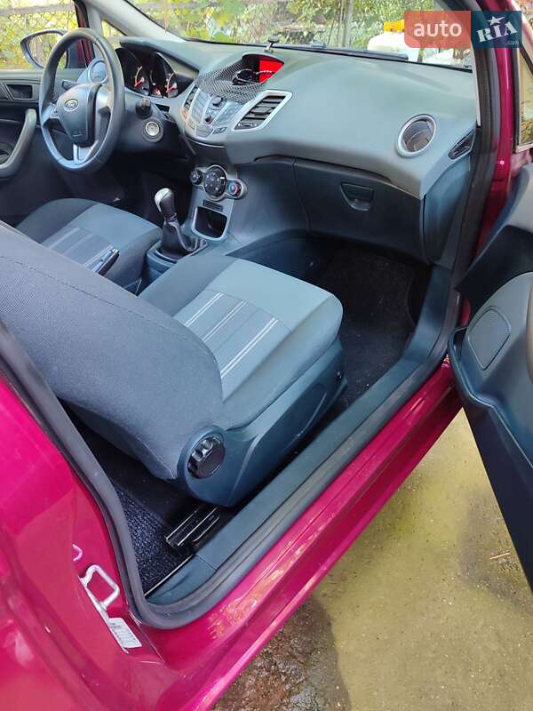 Хэтчбек Ford Fiesta 2009 в Одессе