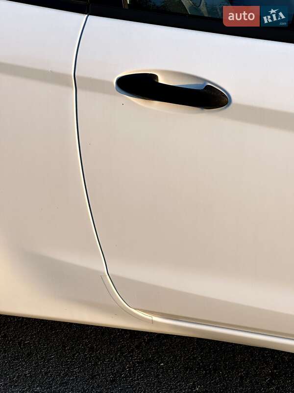 Хэтчбек Ford Fiesta 2011 в Запорожье