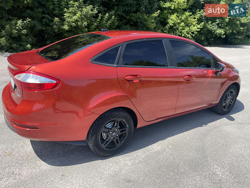 Седан Ford Fiesta 2018 в Переяславе