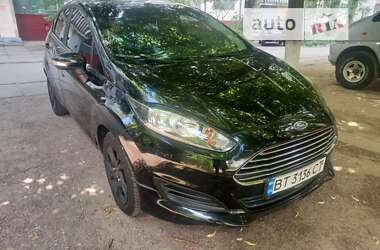 Хетчбек Ford Fiesta 2015 в Миколаєві