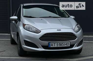 Хетчбек Ford Fiesta 2014 в Івано-Франківську