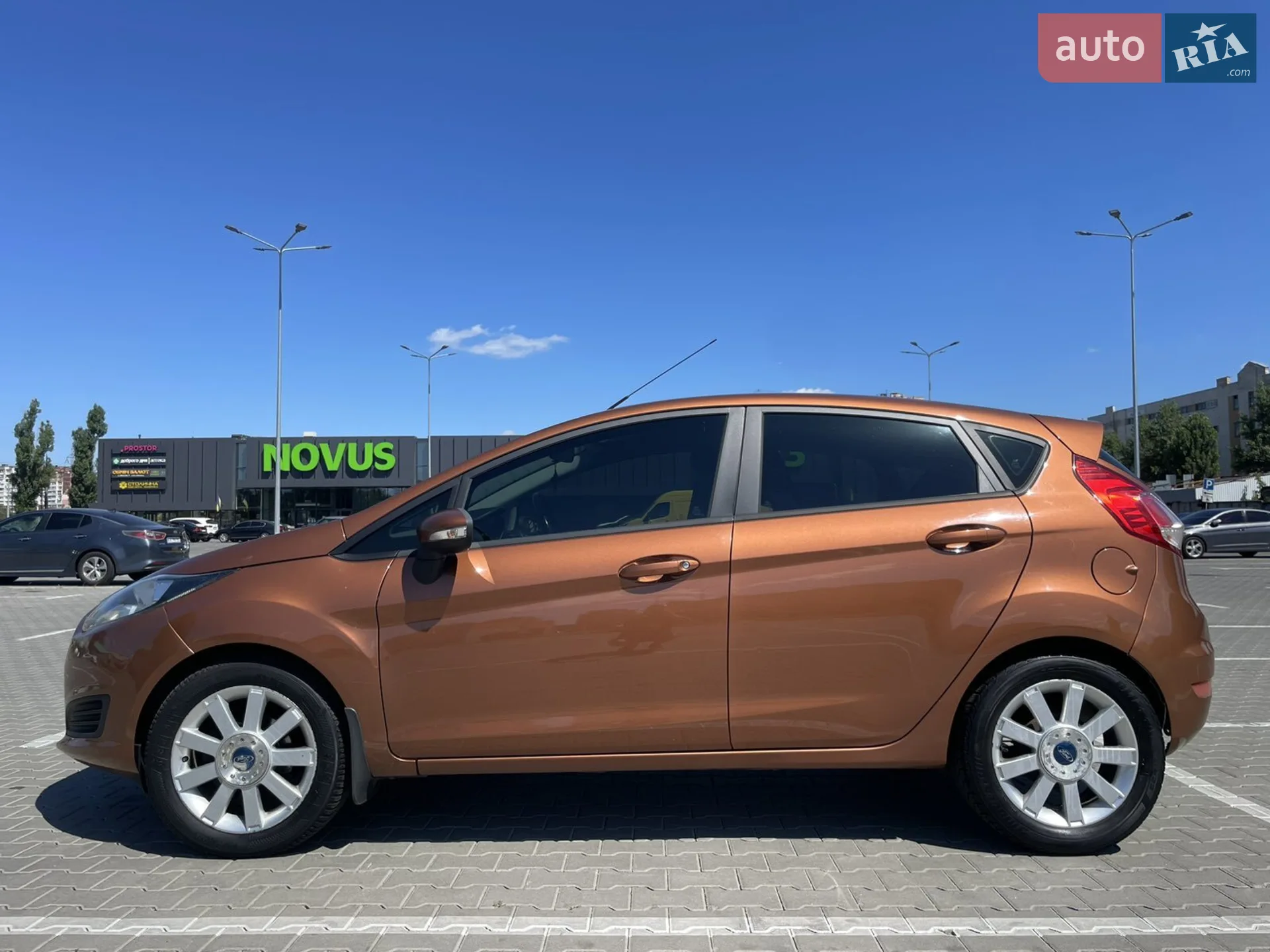2013 Ford Fiesta - мініатюра 3