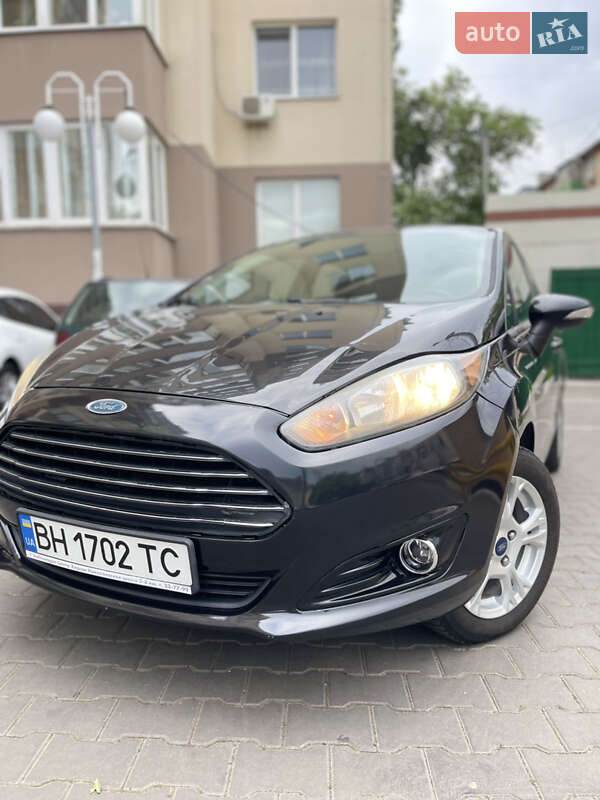 Хэтчбек Ford Fiesta 2013 в Одессе
