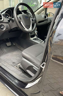 Хэтчбек Ford Fiesta 2013 в Одессе
