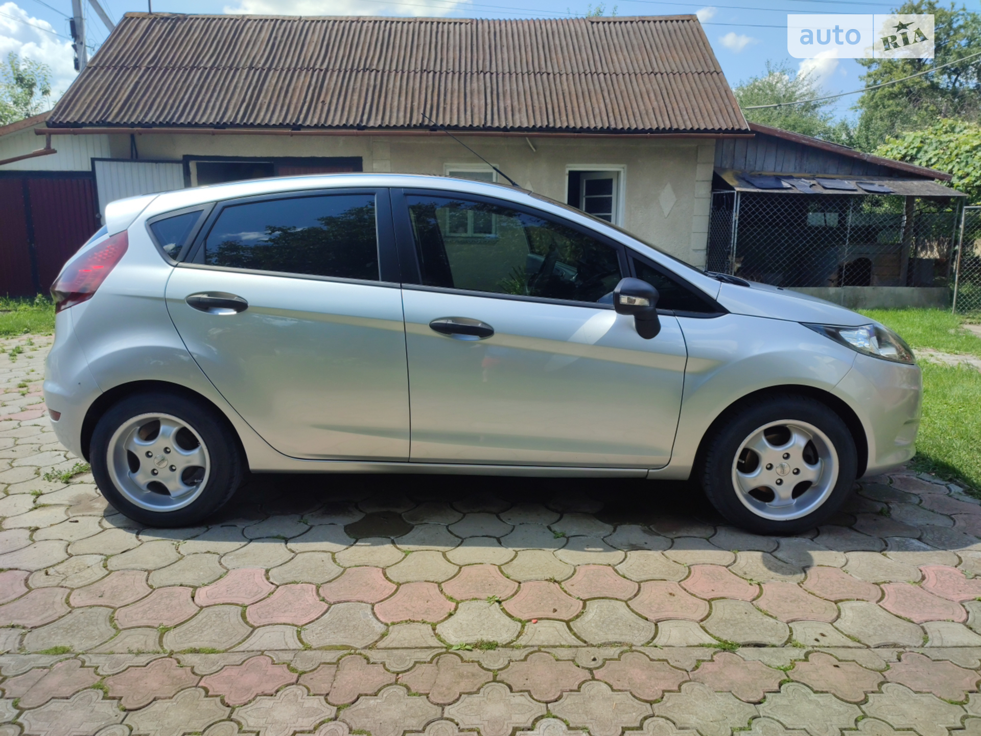 2012 Ford Fiesta - мініатюра 3