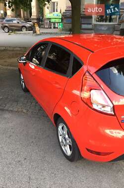 Хэтчбек Ford Fiesta 2013 в 