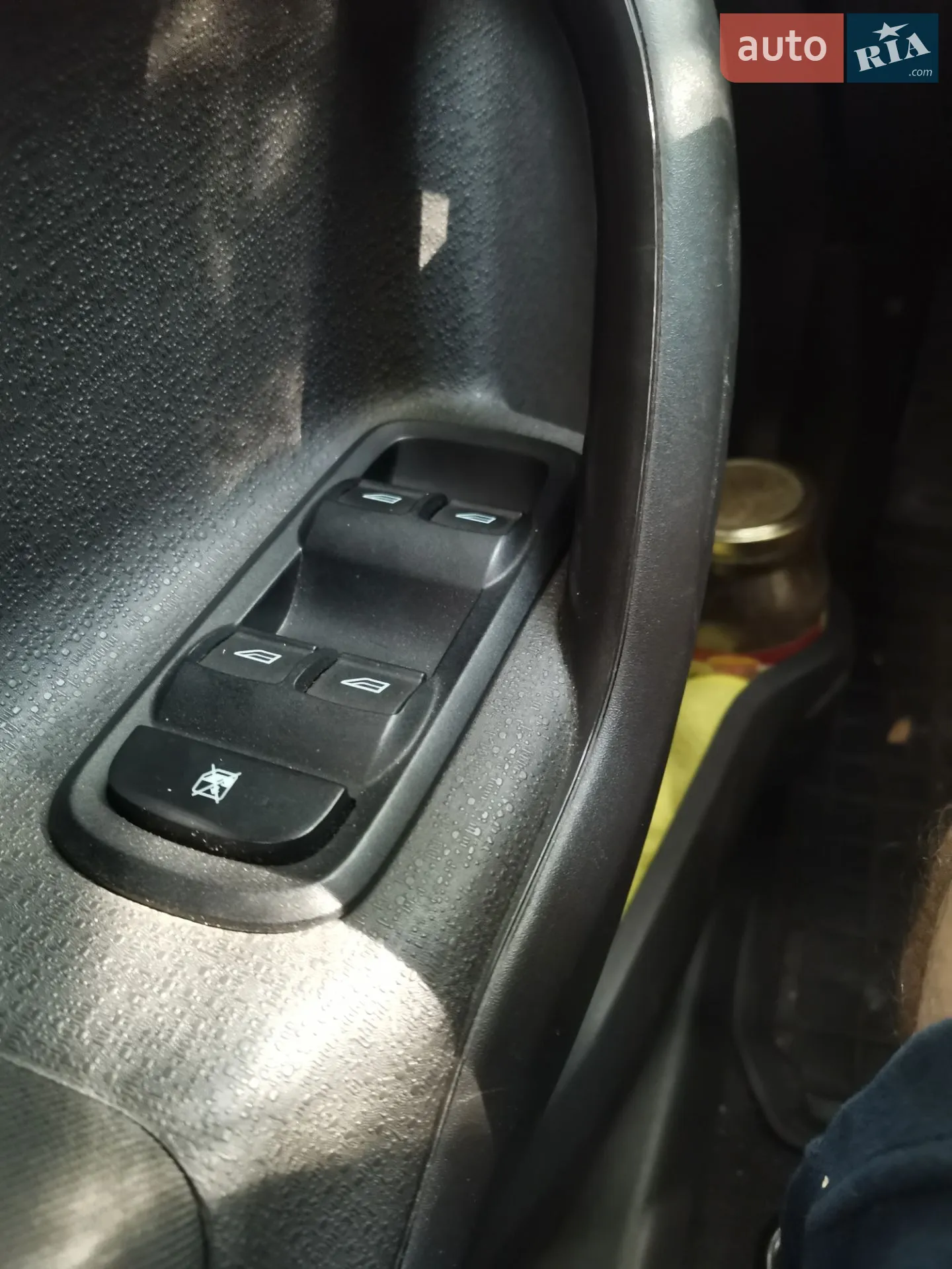 2016 Ford Fiesta - мініатюра 24