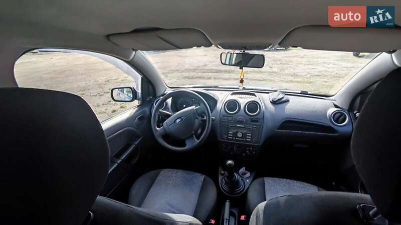 Хэтчбек Ford Fiesta 2007 в Дубровице фото 11 Хэтчбек Ford Fiesta 2007 в Дубровице