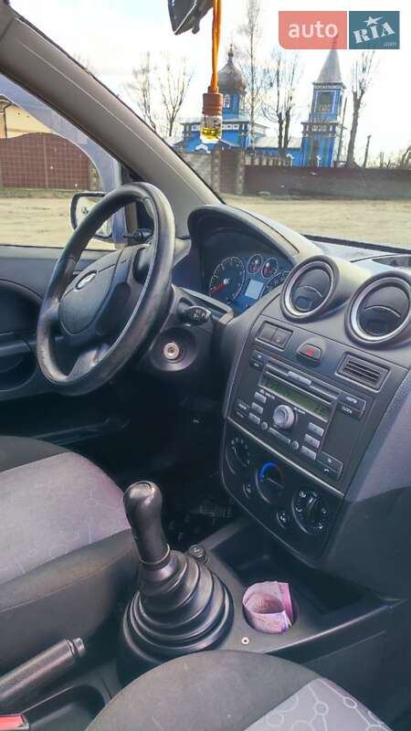 Хэтчбек Ford Fiesta 2007 в Дубровице фото 25 Хэтчбек Ford Fiesta 2007 в Дубровице