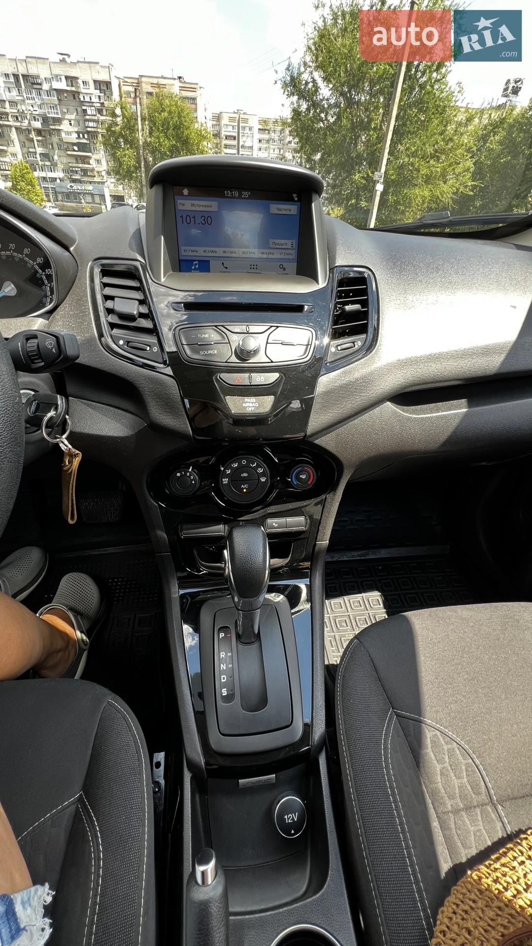 2019 Ford Fiesta - мініатюра 6