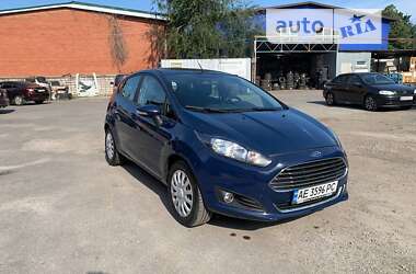 Хэтчбек Ford Fiesta 2015 в Днепре