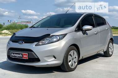 Хэтчбек Ford Fiesta 2011 в Львове