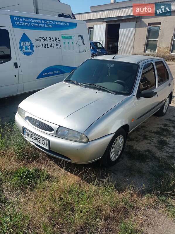 Хэтчбек Ford Fiesta 1999 в Одессе фото 4 Хэтчбек Ford Fiesta 1999 в Одессе