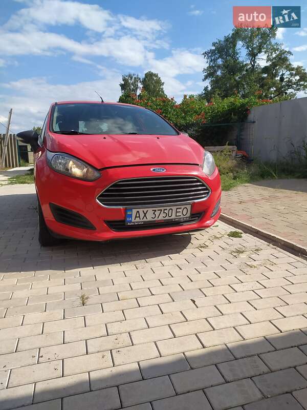 Хэтчбек Ford Fiesta 2013 в Полтаве