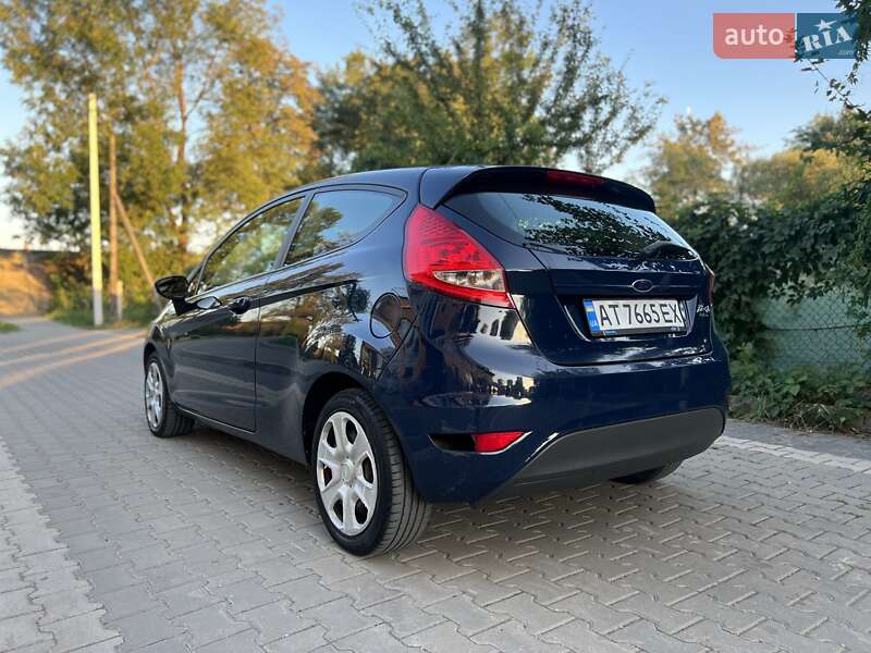 Хэтчбек Ford Fiesta 2008 в Ивано-Франковске