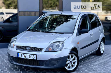 Хэтчбек Ford Fiesta 2006 в Одессе