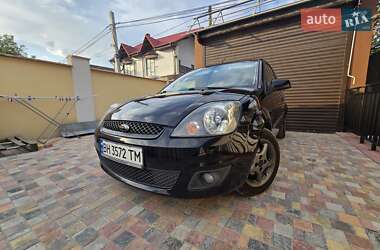 Хэтчбек Ford Fiesta 2007 в 