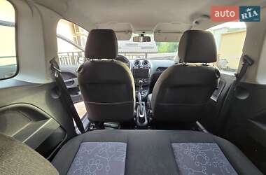 Хэтчбек Ford Fiesta 2007 в 