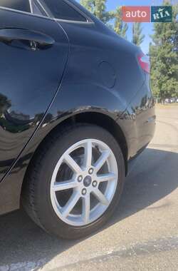 Седан Ford Fiesta 2018 в 