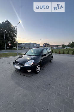 Хэтчбек Ford Fiesta 2005 в Тернополе