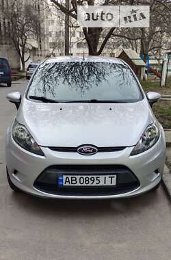 Хэтчбек Ford Fiesta 2012 в Ладыжине