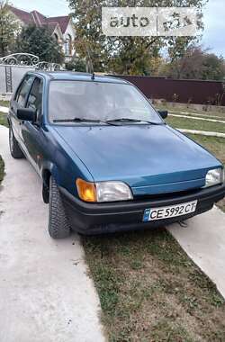 Хетчбек Ford Fiesta 1990 в Новоселиці