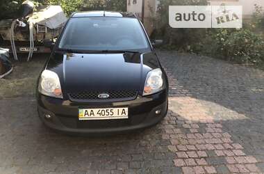 Хетчбек Ford Fiesta 2008 в Києві