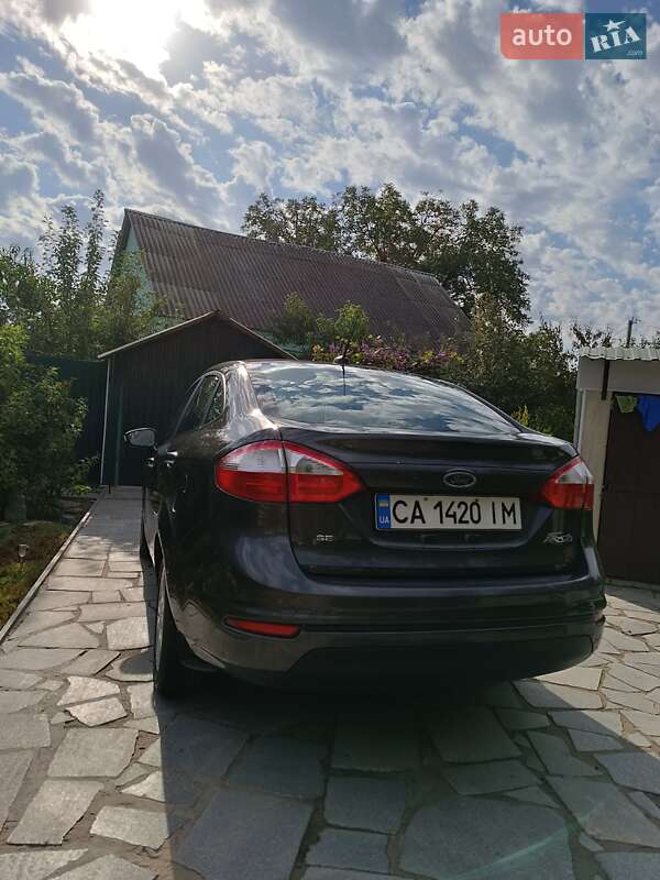 Седан Ford Fiesta 2015 в Умани фото 6 Седан Ford Fiesta 2015 в Умани