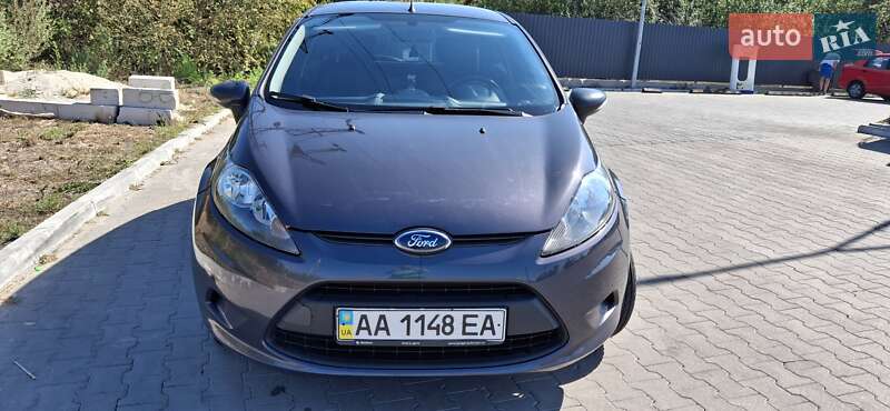 Хэтчбек Ford Fiesta 2012 в Киеве фото 2 Хэтчбек Ford Fiesta 2012 в Киеве
