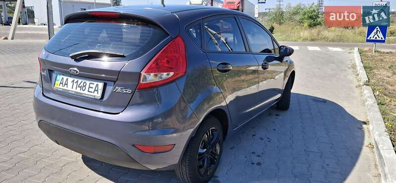 Хэтчбек Ford Fiesta 2012 в Киеве фото 4 Хэтчбек Ford Fiesta 2012 в Киеве