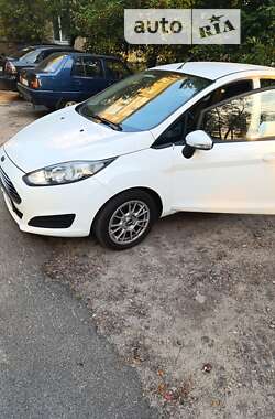 Хэтчбек Ford Fiesta 2013 в Киеве