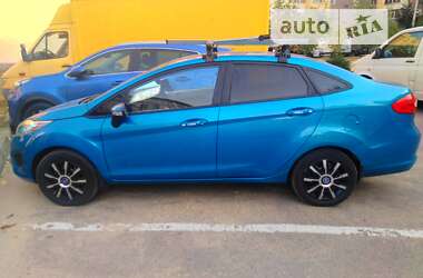 Седан Ford Fiesta 2013 в Харькове