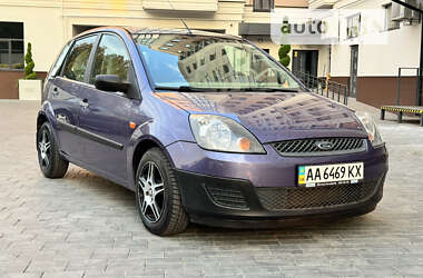 Хетчбек Ford Fiesta 2006 в Рівному