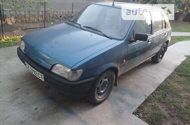Хэтчбек Ford Fiesta 1990 в 