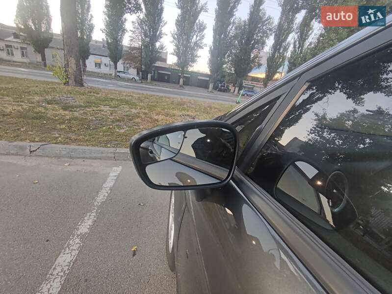 Седан Ford Fiesta 2018 в Киеве