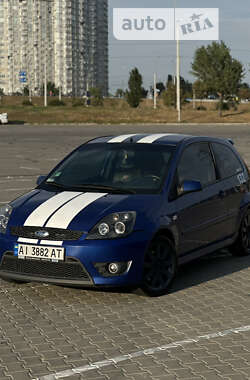 Хетчбек Ford Fiesta 2006 в Києві