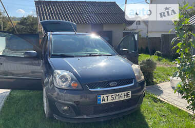 Хэтчбек Ford Fiesta 2008 в Бурштыне