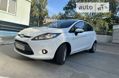 Хэтчбек Ford Fiesta 2010 в Чернигове